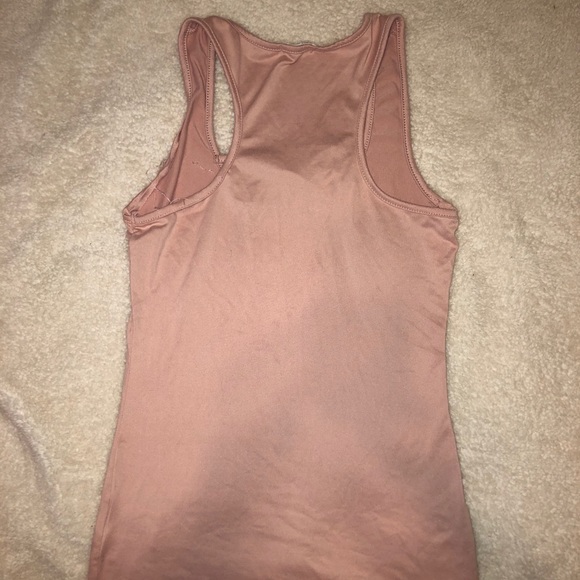 Pink racerback tank top - Picture 2 of 2